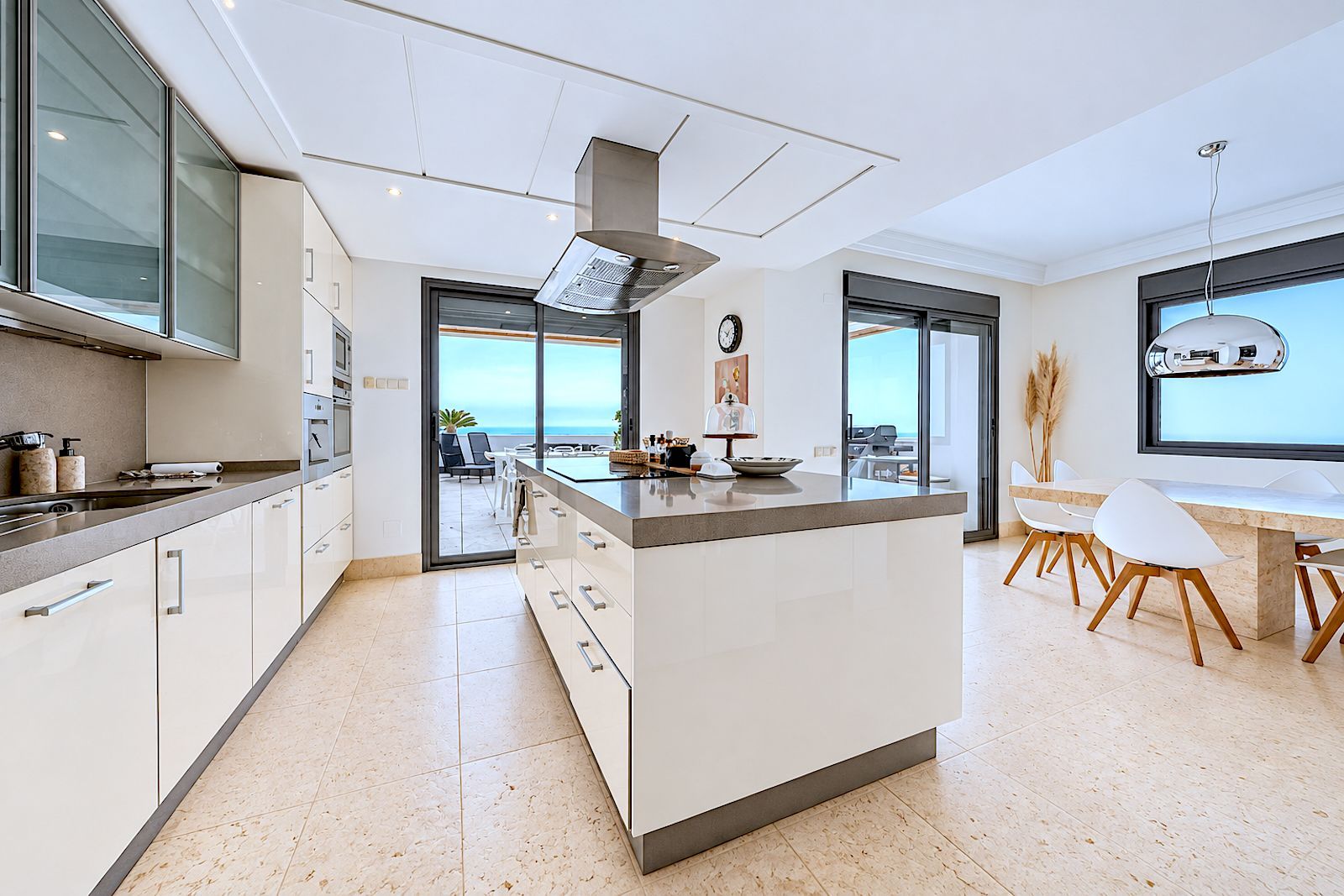 Duplex penthouse in Marbella, photo 10