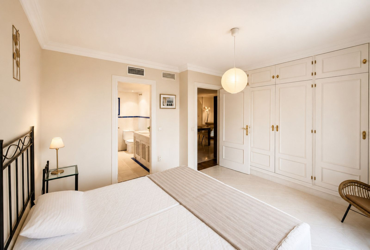 Garden apartment in Casares, photo 25