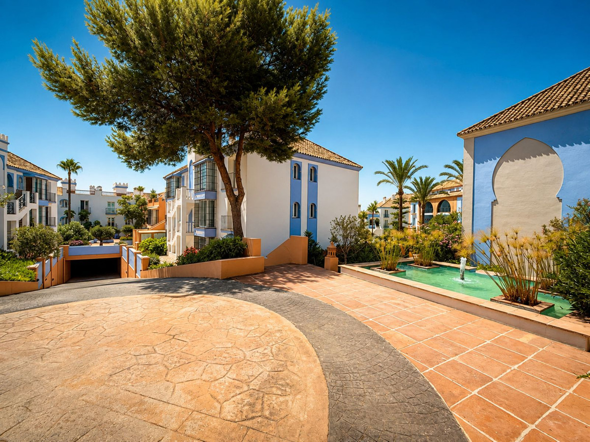Garden apartment in Casares, photo 36