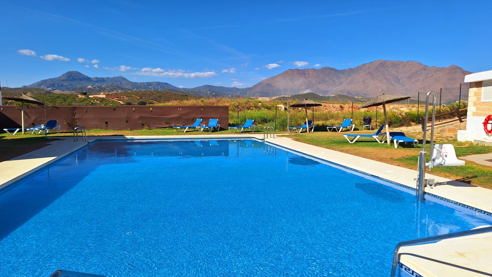 Duplex penthouse in Casares, photo 27