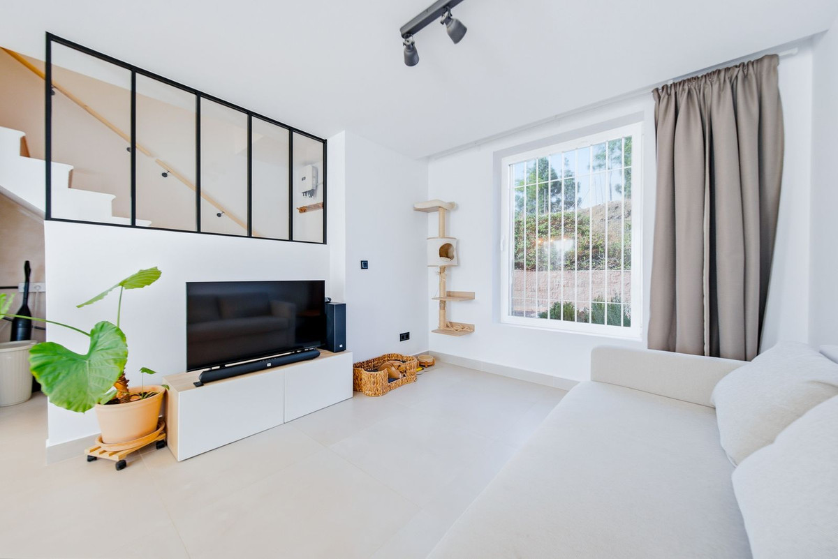 Corner townhouse in El Chaparral, Mijas Costa