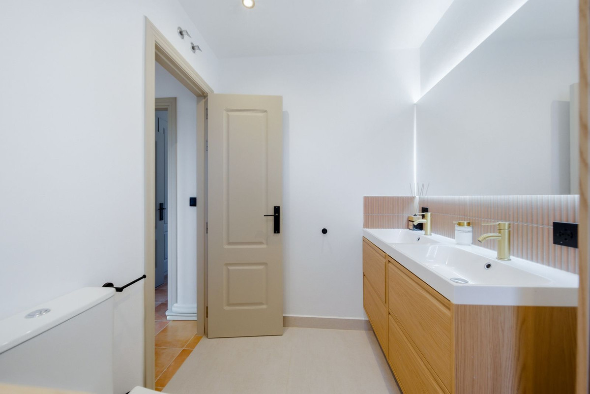 Corner townhouse in Mijas Costa, photo 29