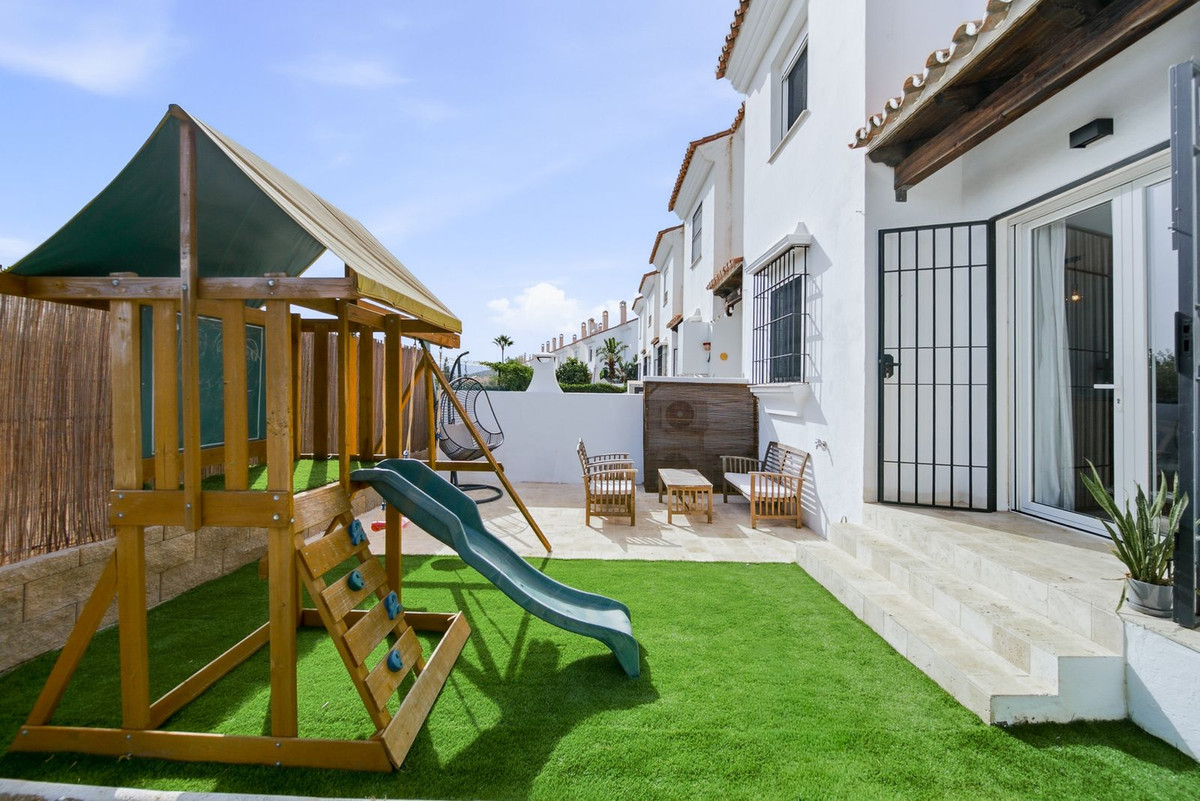 Corner townhouse in Mijas Costa, photo 32
