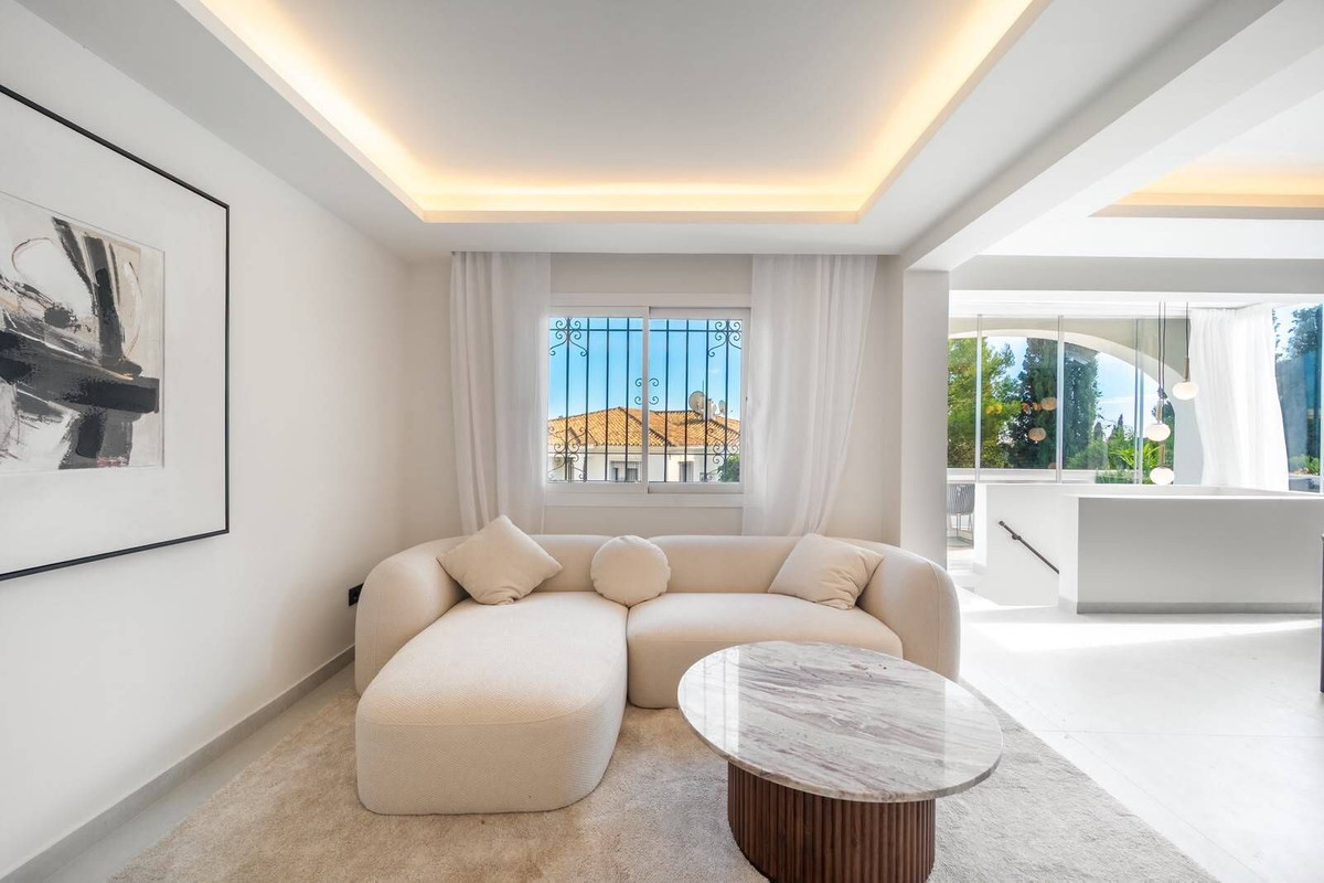 Apartment in Estepona, photo 10
