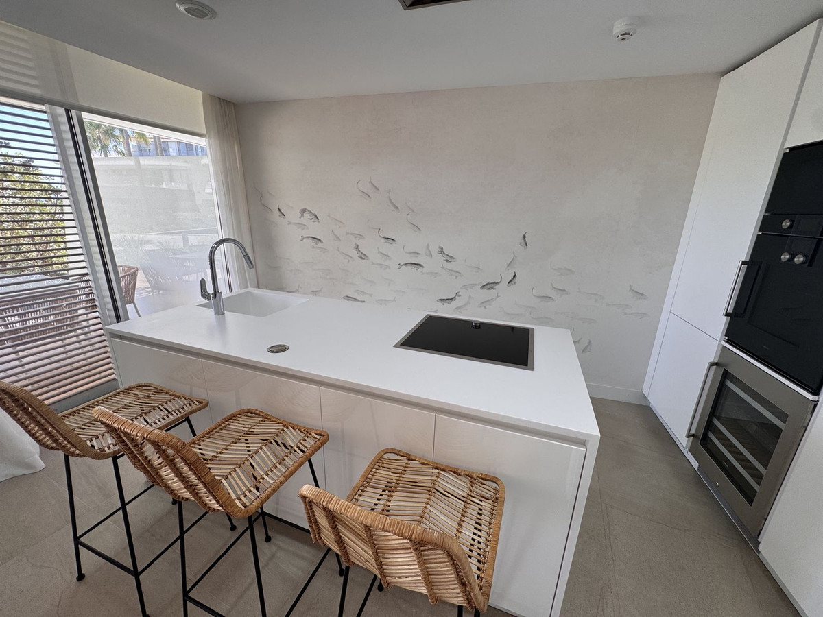 Garden apartment in Estepona, photo 12